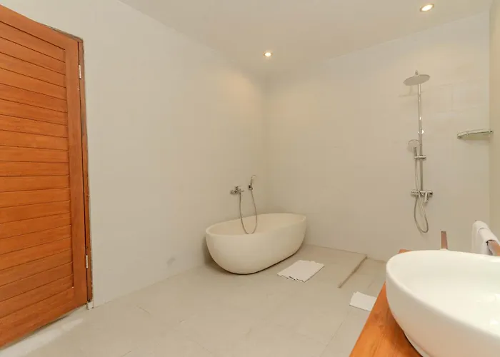 Acarya Villa *