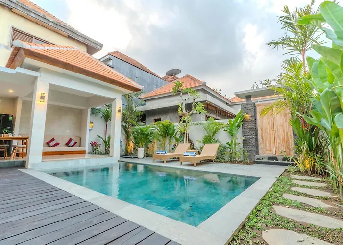 Villa Acarya *
